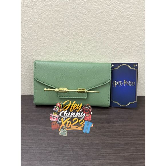Loungefly Harry Potter Elder Wand Sage Wallet - Picture 1 of 4